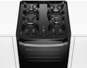 Fogão de Embutir FE4BP 4 bocas Electrolux Preto Experience com Mesa de Vidro, PerfectCook e VaporBake Bivolt4